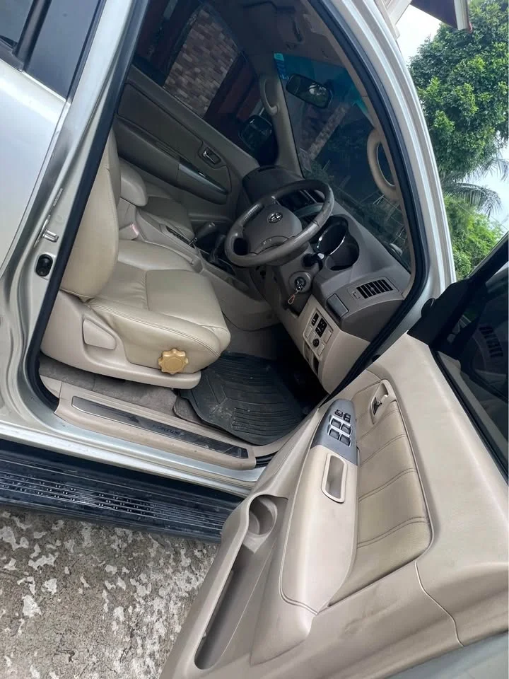 2006 Toyota Fortuner I 2