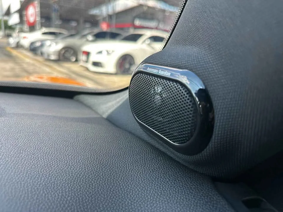 2014 Mini Hatch  III 2