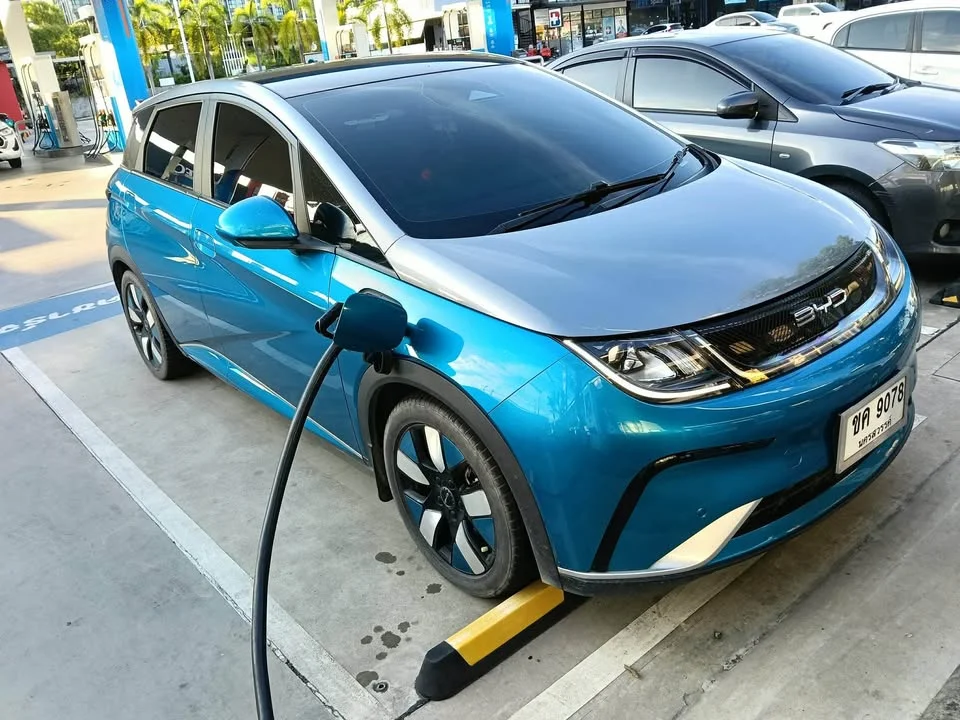 2023 BYD Dolphin 3