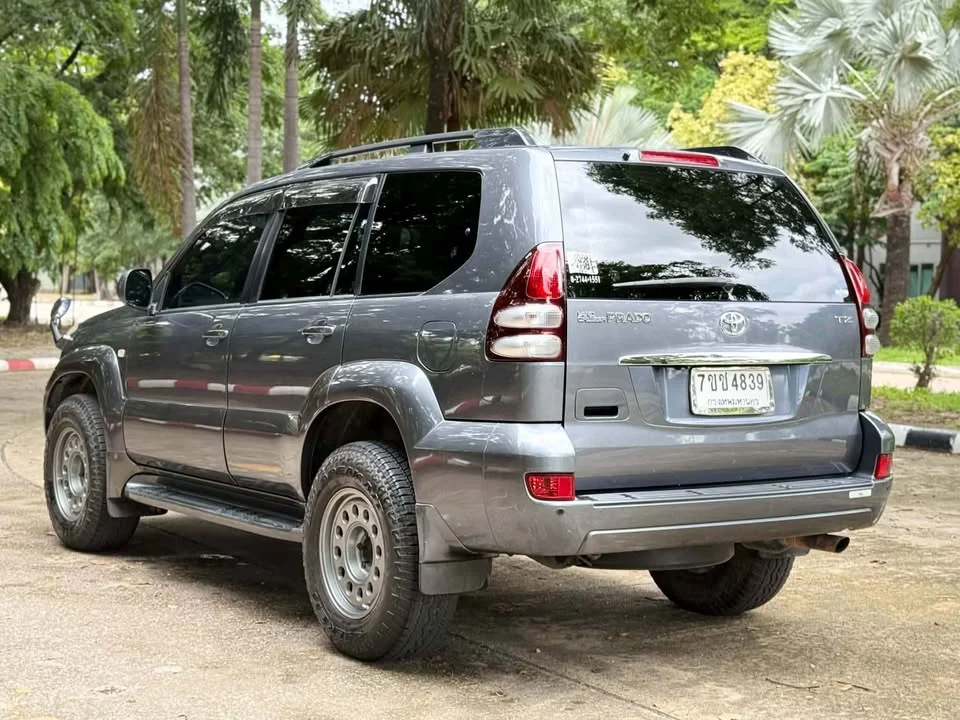 2005 Toyota Land Cruiser Prado J120 3