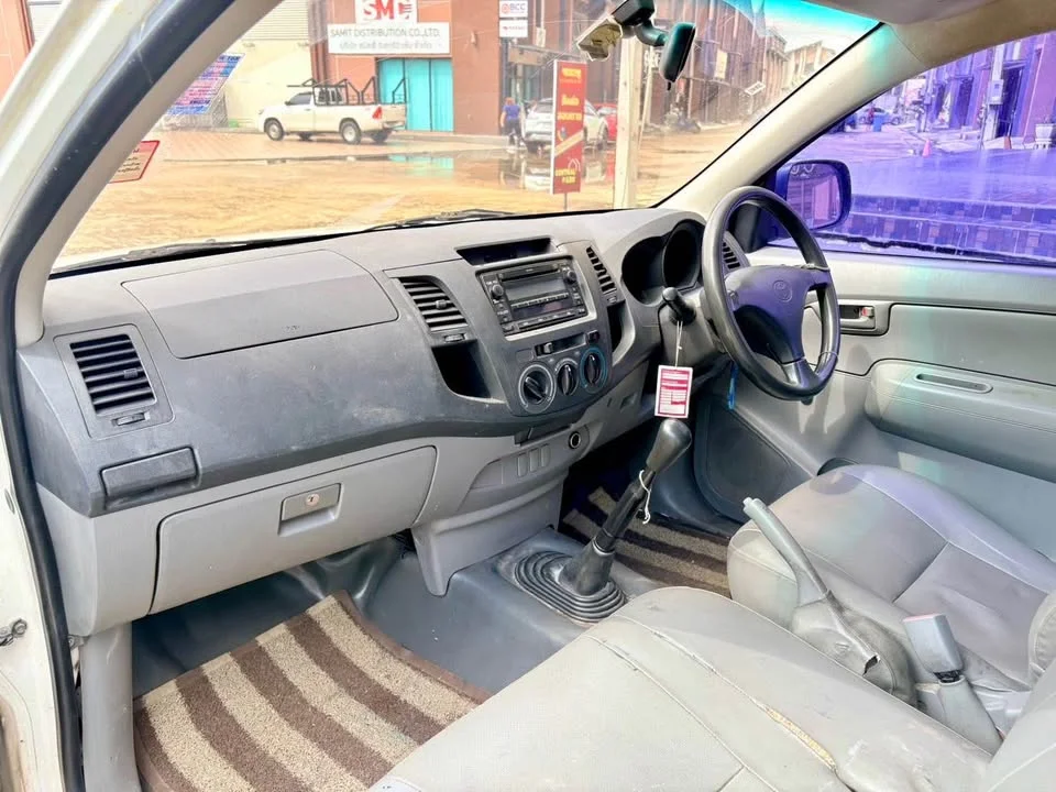 2009 Toyota Hilux VII 2