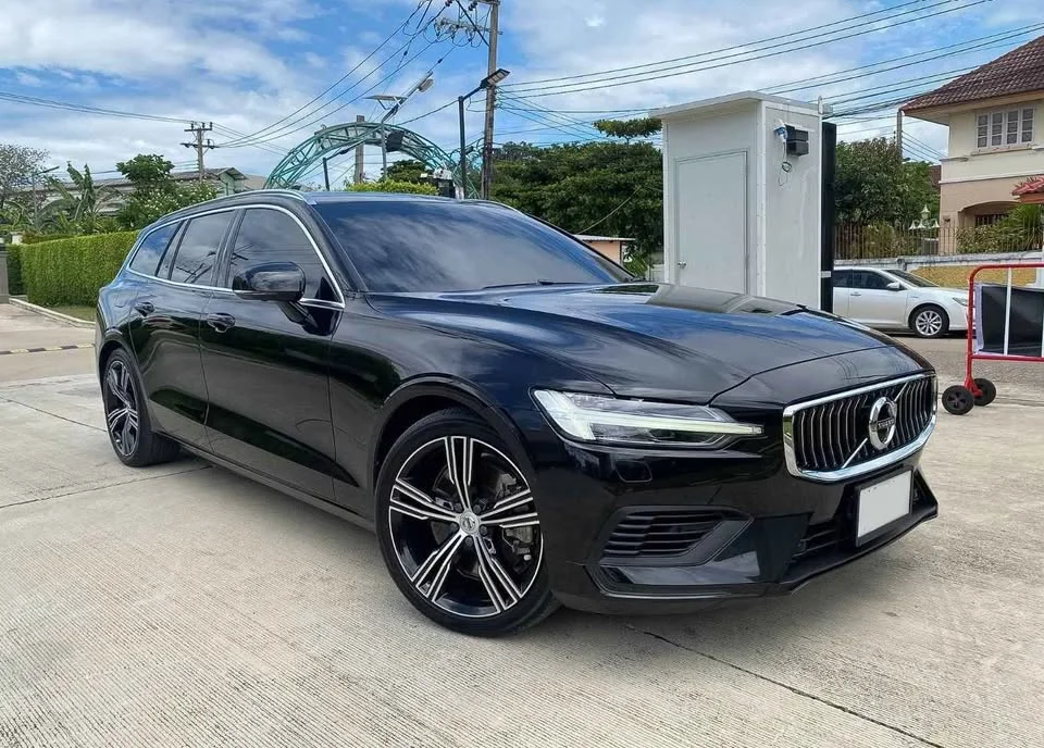 2021 Volvo V60 II 3