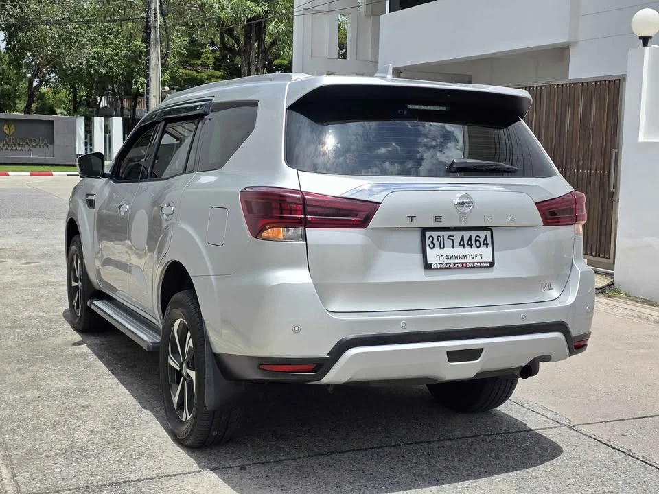 2022 Nissan Terra 2