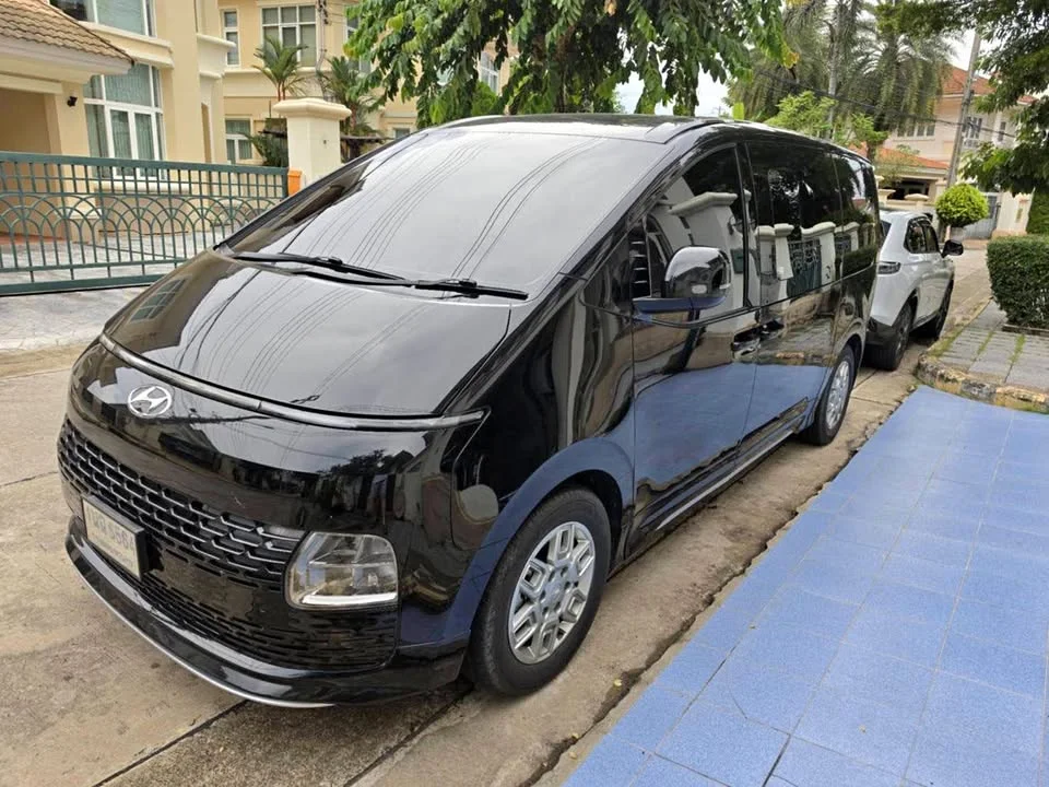 2023 Hyundai Staria US4 2