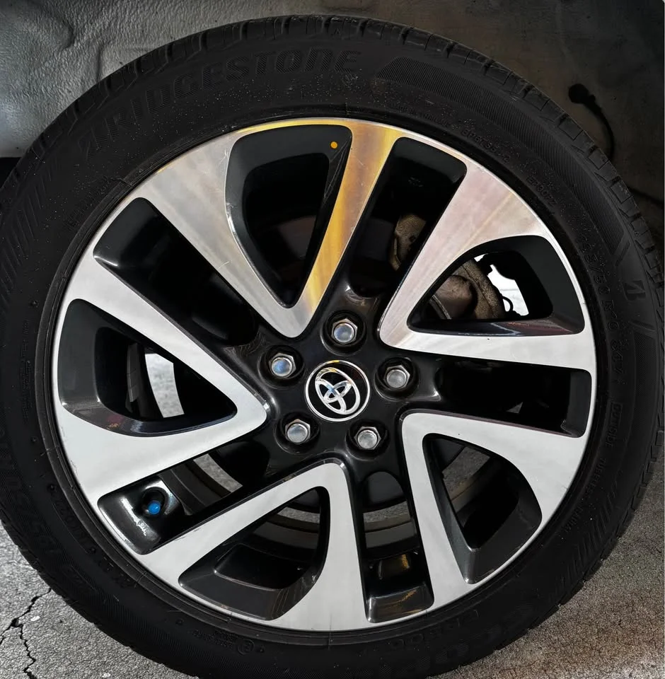 2018 Toyota Sienta II 3