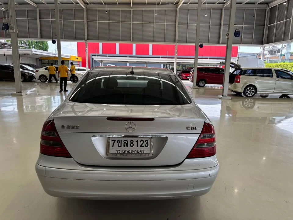 2005 Benz E-Class W211 2