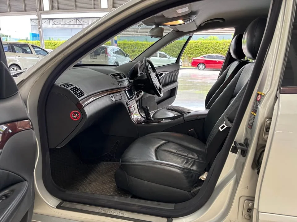 2005 Benz E-Class W211 3