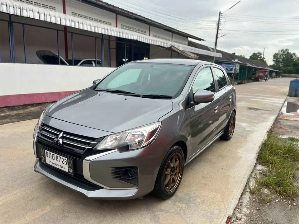 2020 Mitsubishi Mirage VI 2