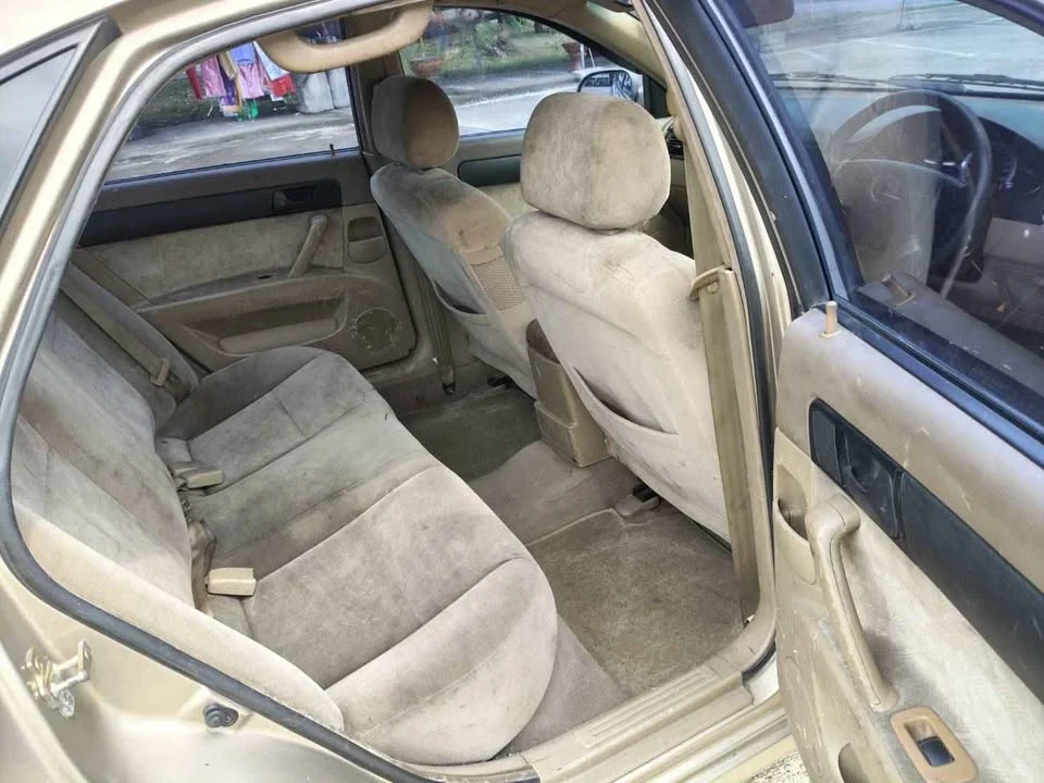 2005 Chevrolet Optra 3