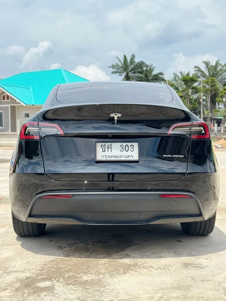 2022 Tesla Model Y 3