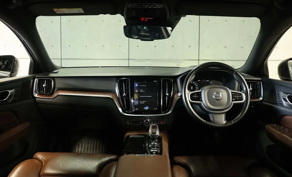 2021 Volvo V60 II 2