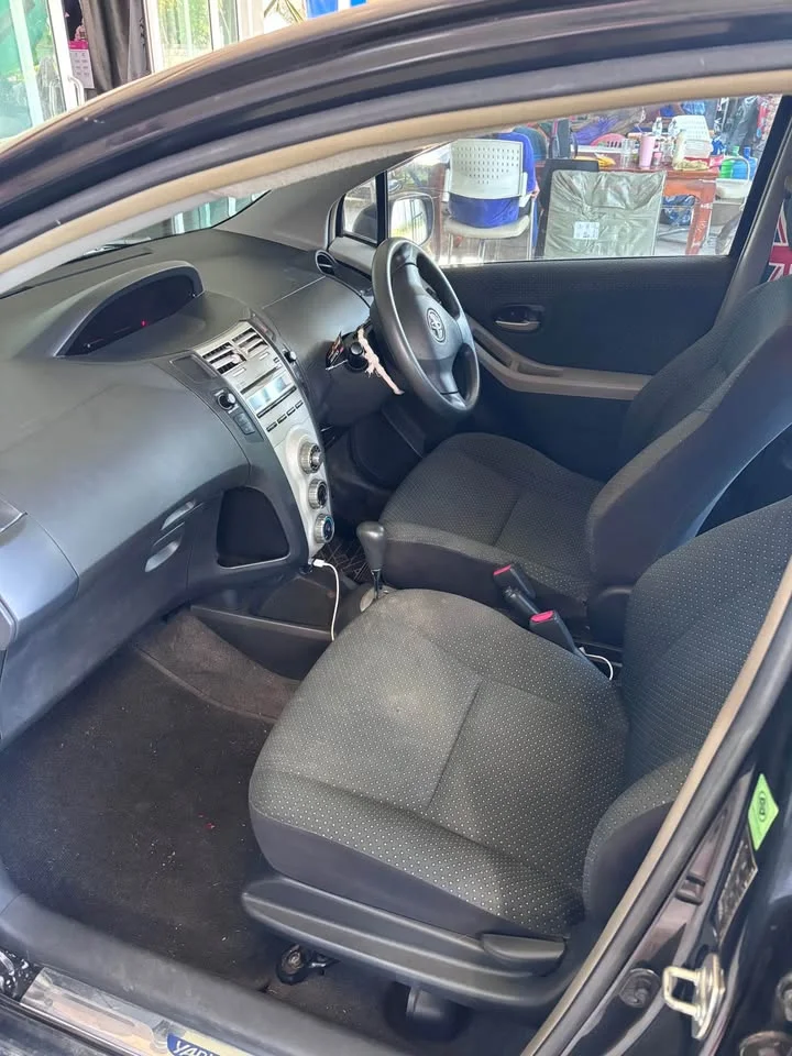 2009 Toyota Yaris II 3