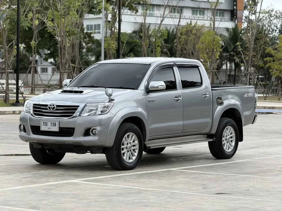 2015 Toyota Hilux VII 2