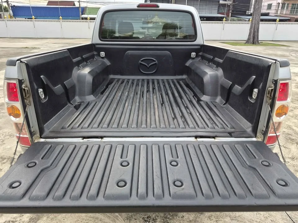2012 Mazda BT-Series I 2