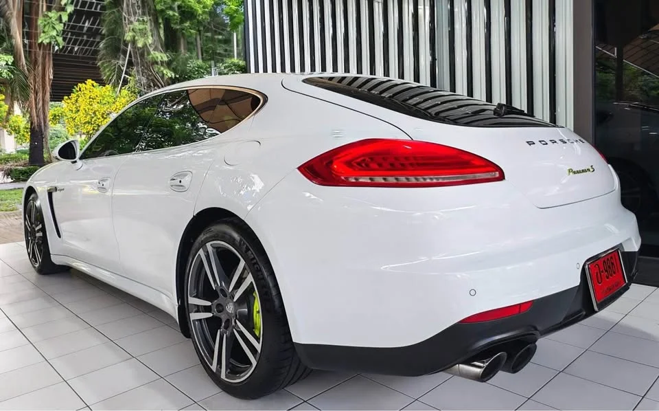 2015 Porsche Panamera I 2