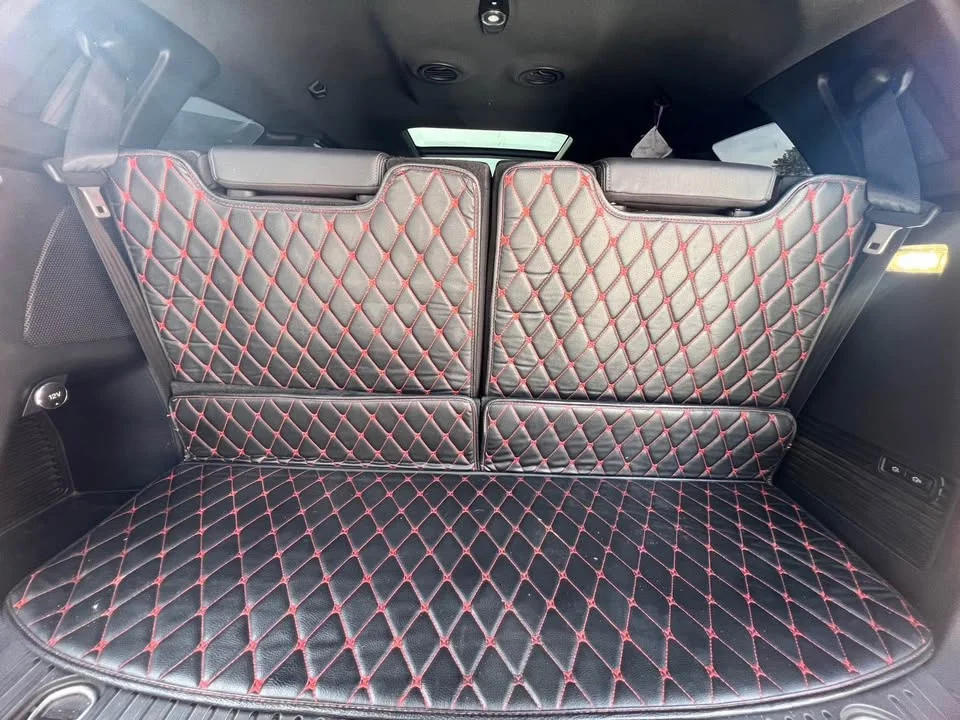 2019 Ford Everest II 2
