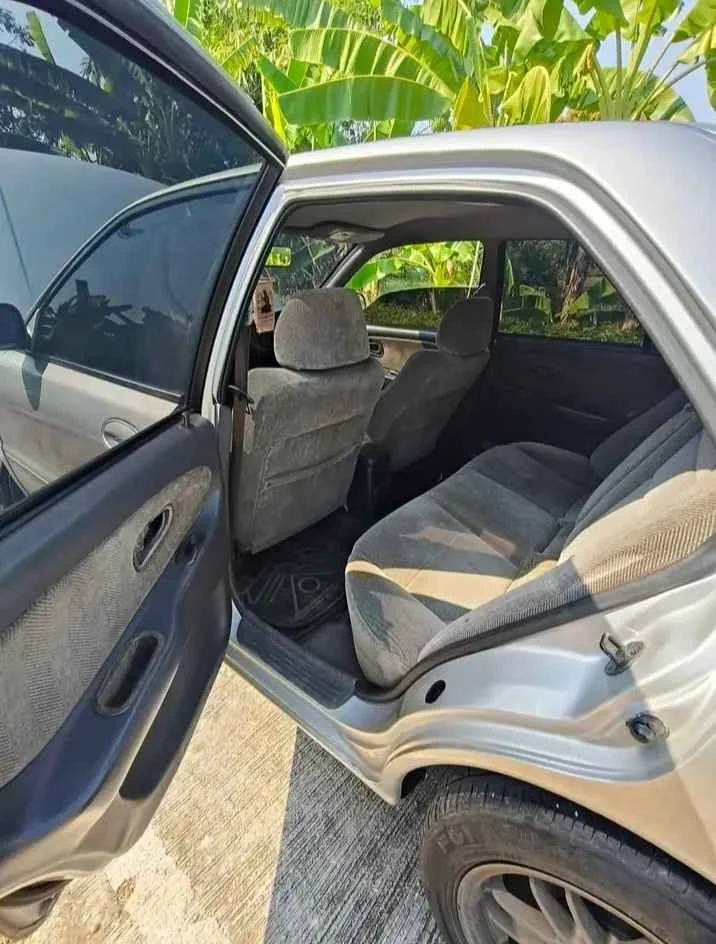 1990 Mitsubishi Lancer VI 2