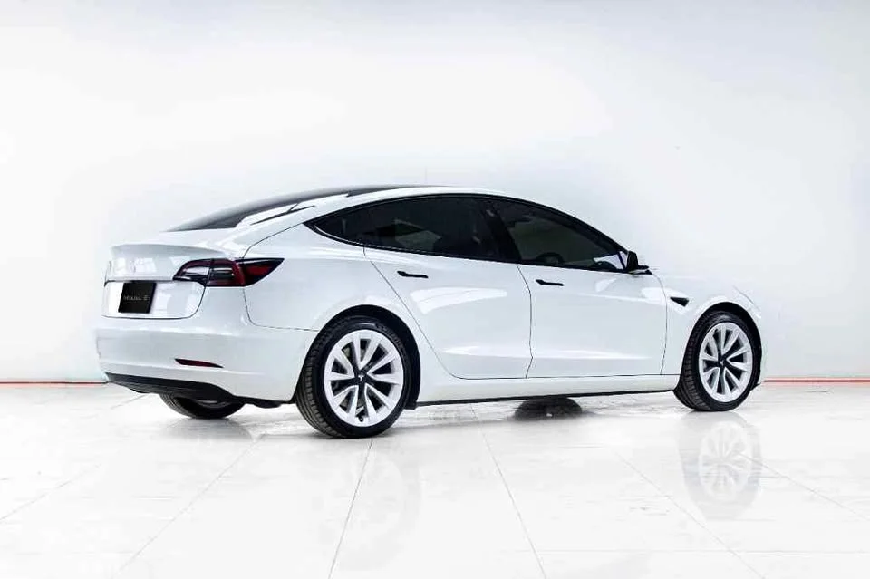 2022 Tesla Model 3 3