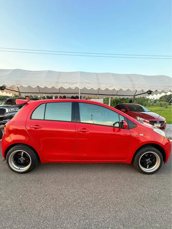 2008 Toyota Yaris II 3