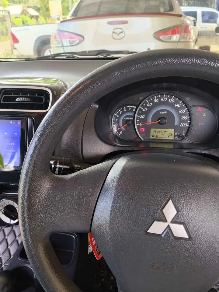2013 Mitsubishi Attrage VI 2