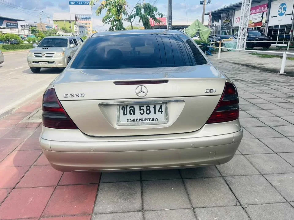 2004 Benz E-Class W211 2