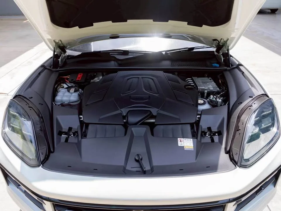 2026 Porsche Cayenne III 2
