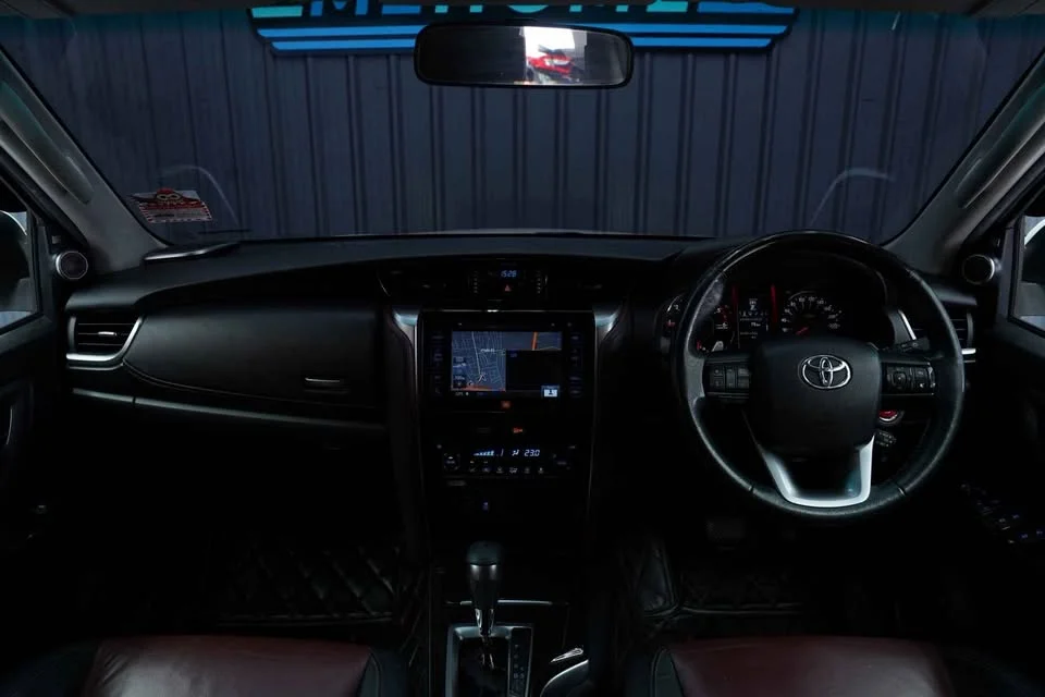 2017 Toyota Fortuner II 3
