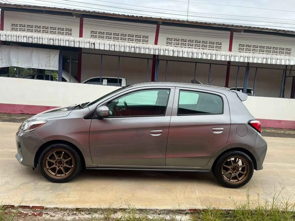 2019 Mitsubishi Mirage VI 2