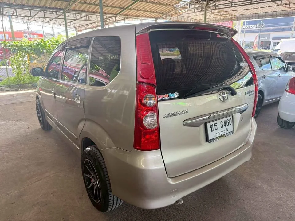2008 Toyota Avanza I 2