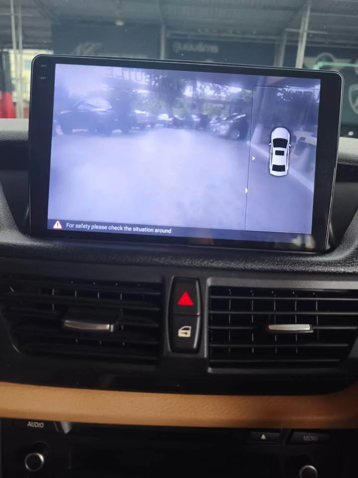 2011 BMW X1 E84 3