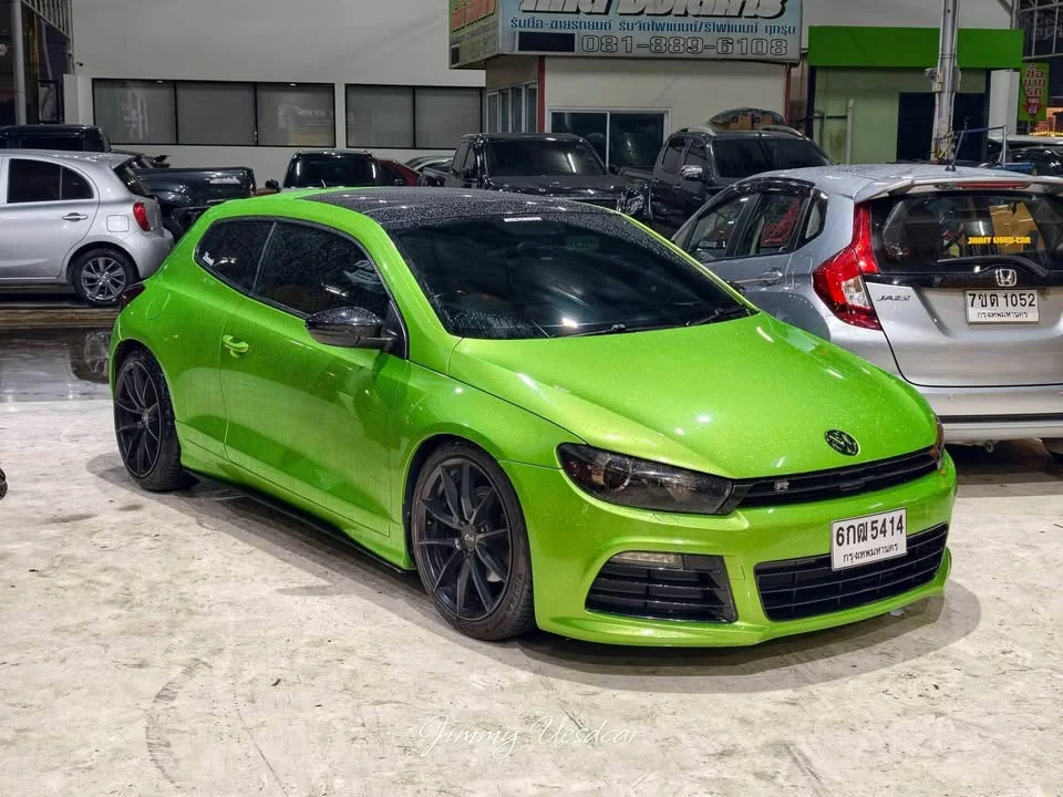 2011 Volkswagen Scirocco III 2