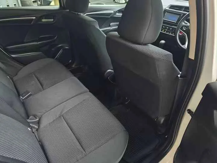2020 Honda Jazz III 2