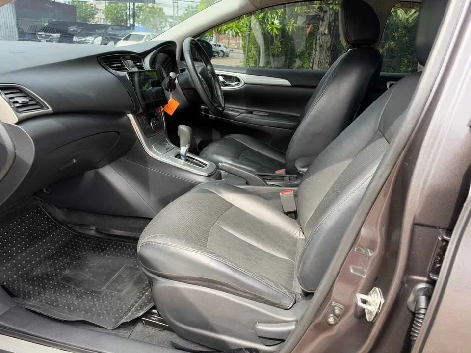 2013 Nissan Sylphy III (B17) 3