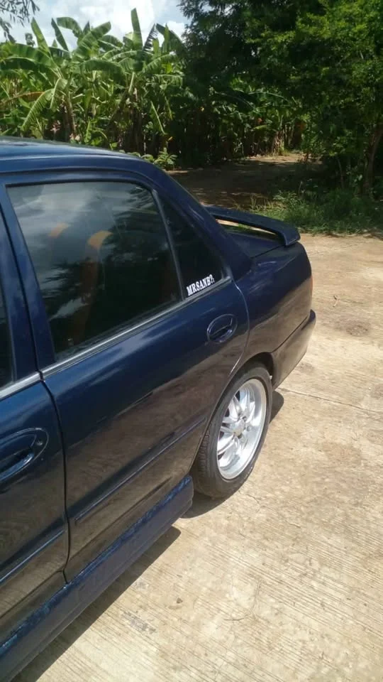 1995 Mitsubishi Lancer VI 3