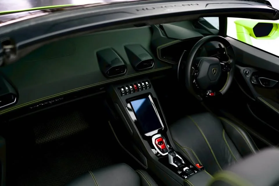 2024 Lamborghini Huracan 3