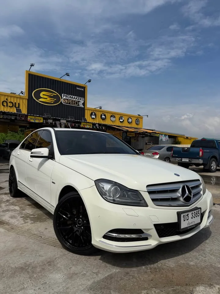 2011 Benz C-Class W204 3