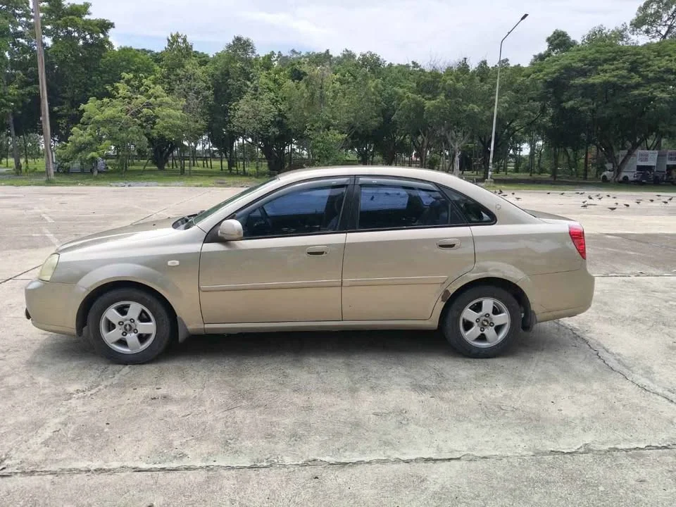 2005 Chevrolet Optra 2