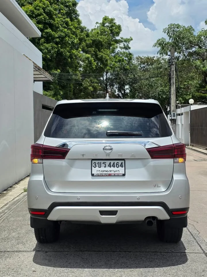 2023 Nissan Terra 2
