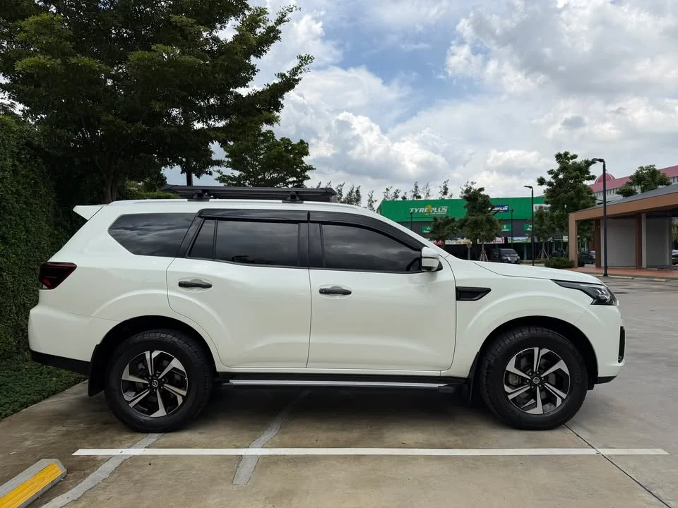 2022 Nissan Terra 2