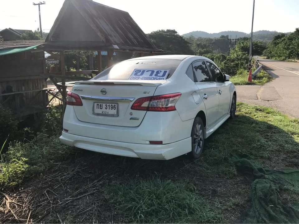 2013 Nissan Sylphy III (B17) 2
