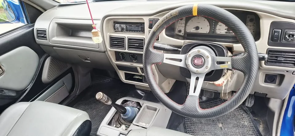 2001 Isuzu Faster Dragon Eyes III 2