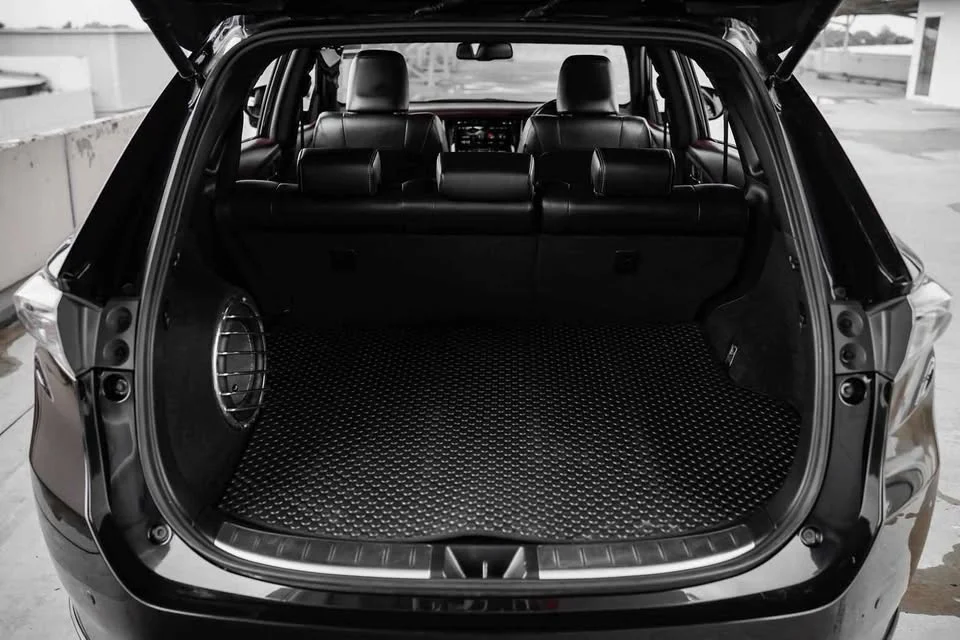 2015 Toyota Harrier III 3