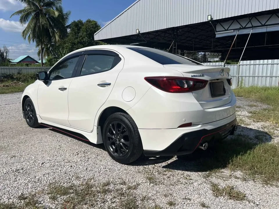 2020 Mazda 2 III 3