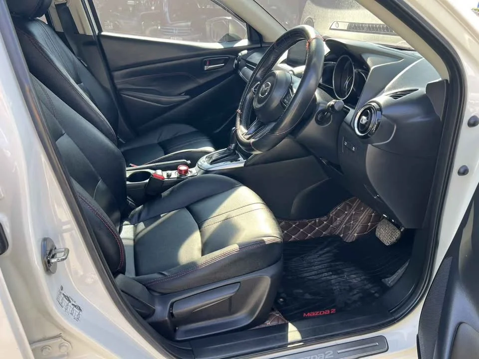 2020 Mazda 2 III 2