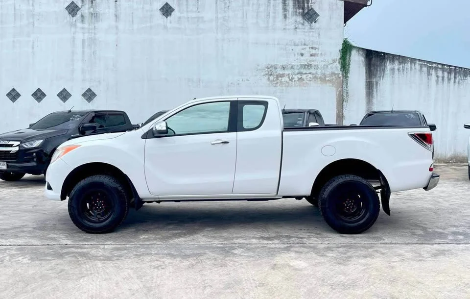 2013 Mazda BT-Series II 3