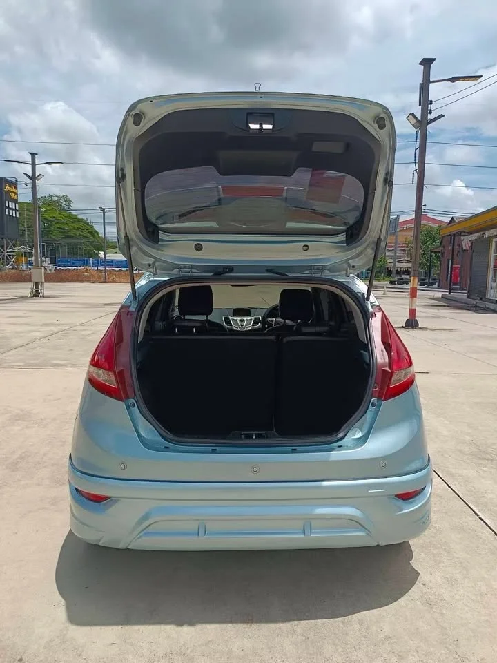 2013 Ford Fiesta VI 3