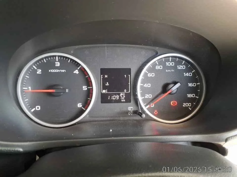 2016 Mitsubishi Triton V 3