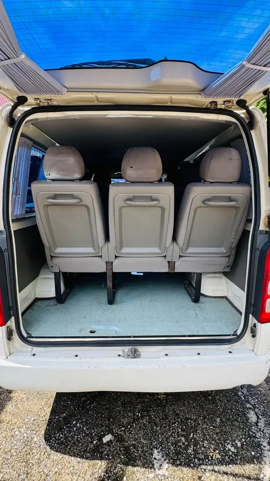 2009 Toyota HiAce V (H200) 3