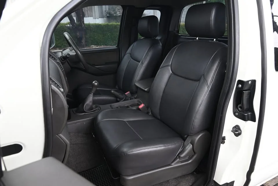 2012 Nissan Navara II 3