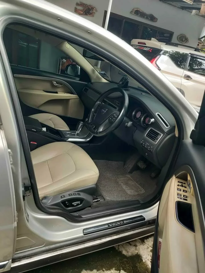 2010 Volvo S80 II 3